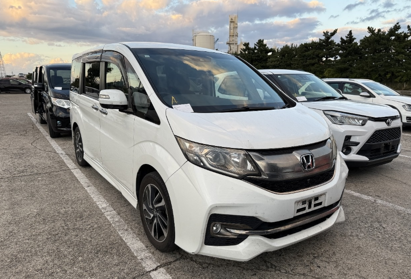 Отзыв клиента Павел Чубарев о Honda Stepwgn